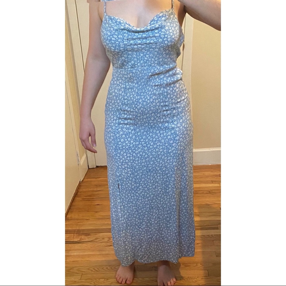 Gorgeous new flower print dress